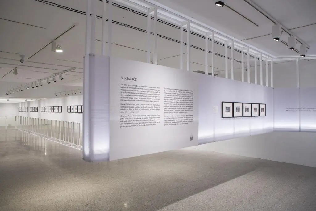 Exposición 'Duane Michals. El fotógrafo de lo invisible'
