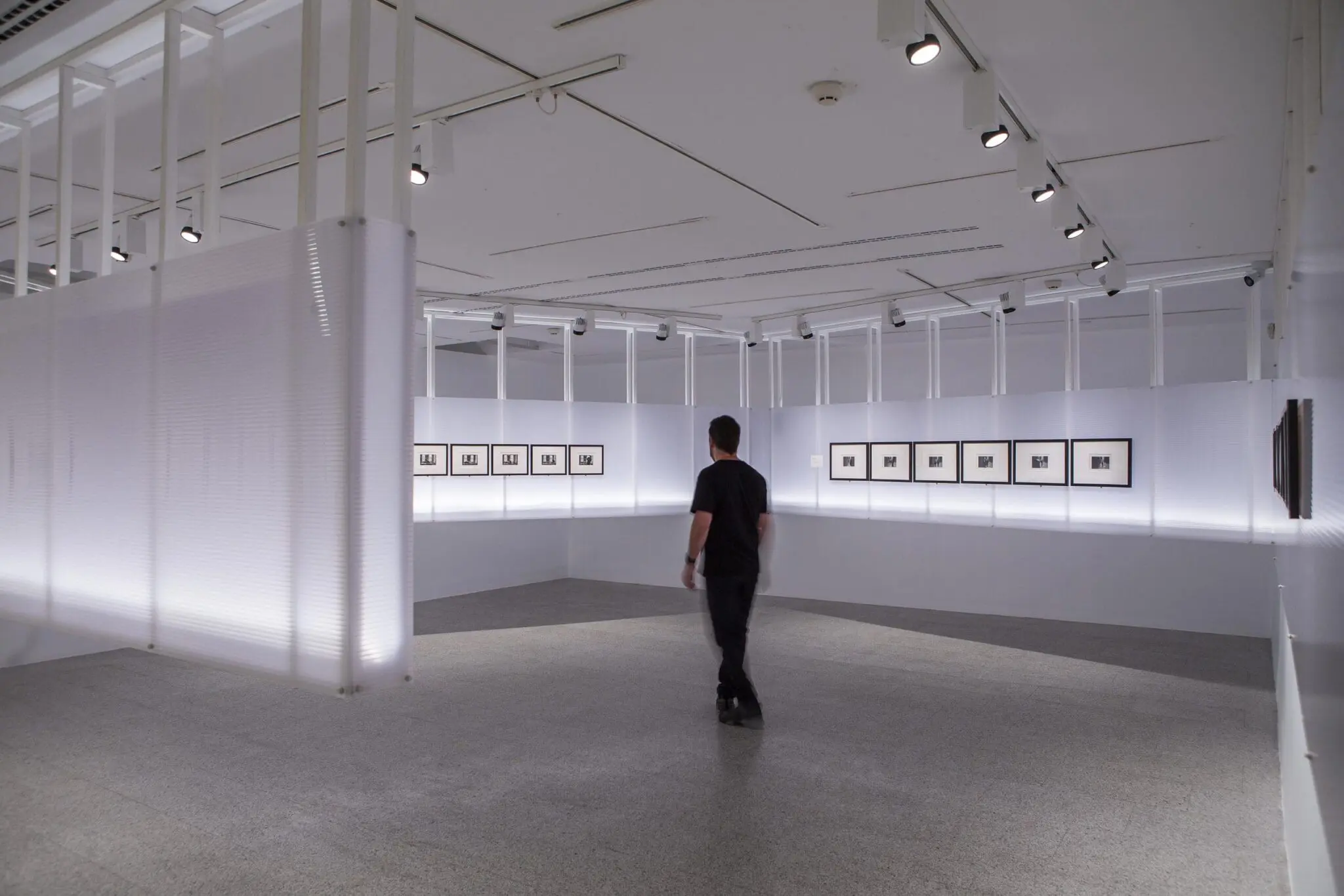 Exposición 'Duane Michals. El fotógrafo de lo invisible'